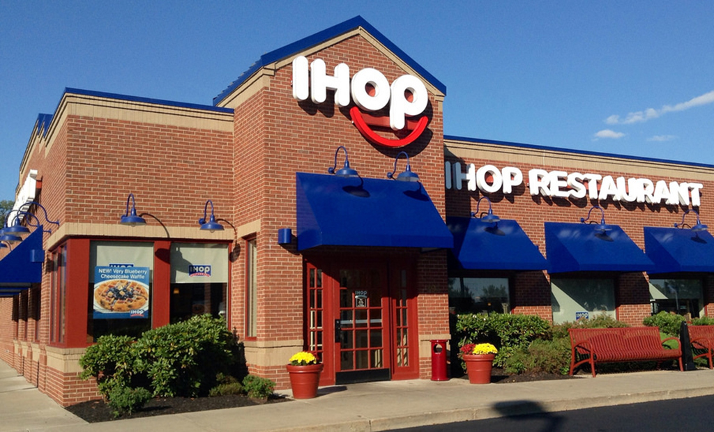 A iHop está abrindo um novo local em Mississauga e está contratando