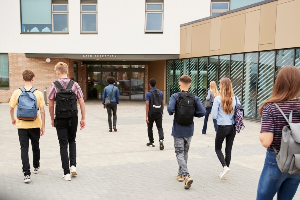 school 600x400 1 - Eagle Eye Cloud VMS-rapporten