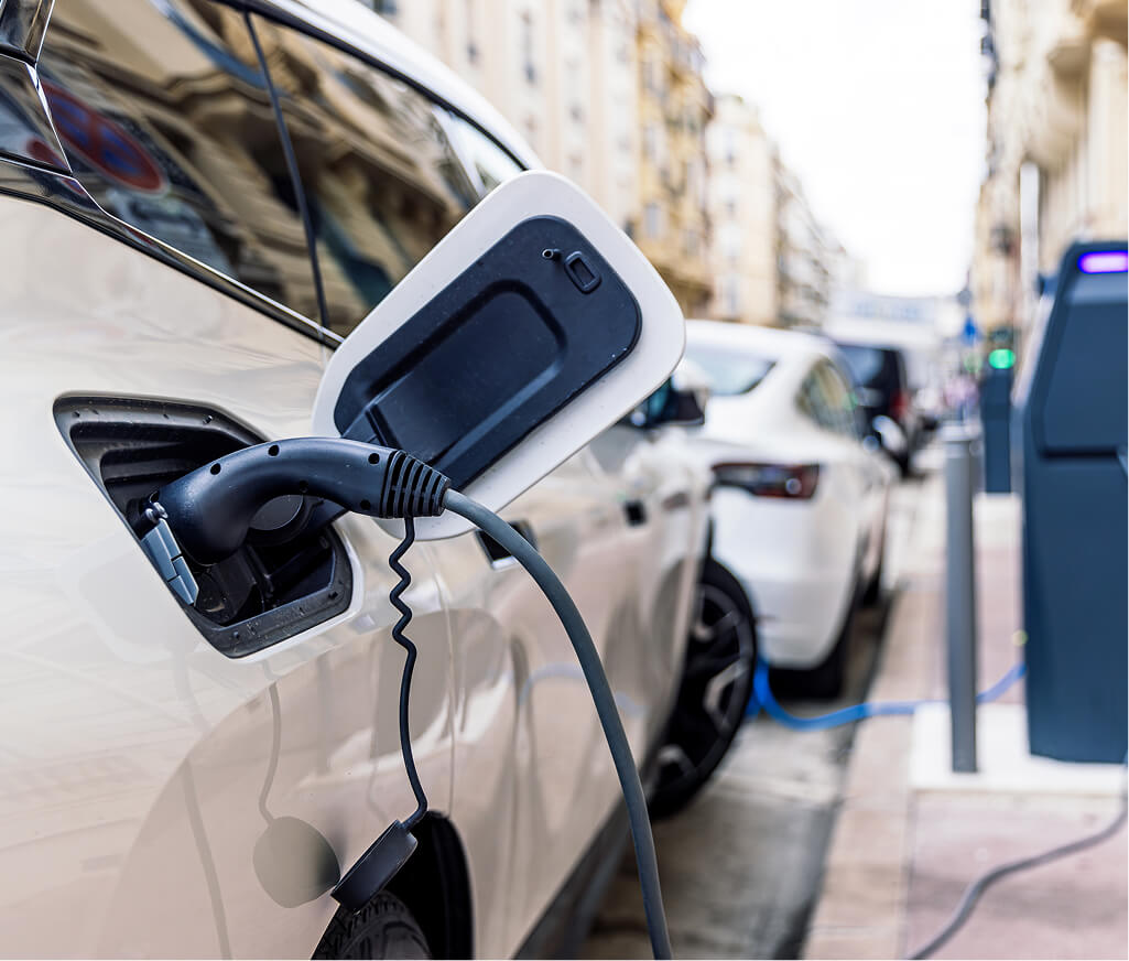 ev tabs beyond cameras - Eagle Eye Networks - Smart Video Surveillance for EV Charging Stations